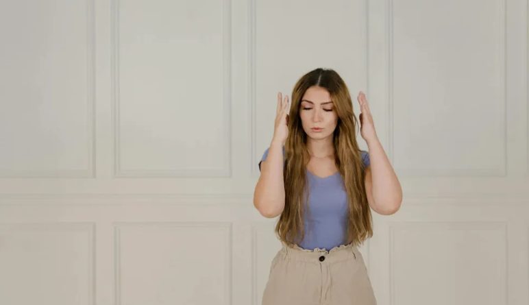 הצלתי את אחותי בכך שתרמתי לה את הכליה שלי — ואז גיליתי שהיא מנהלת רומן עם בעלי, אז הזמנתי אותם לארוחת ערב שהם לעולם לא ישכחו